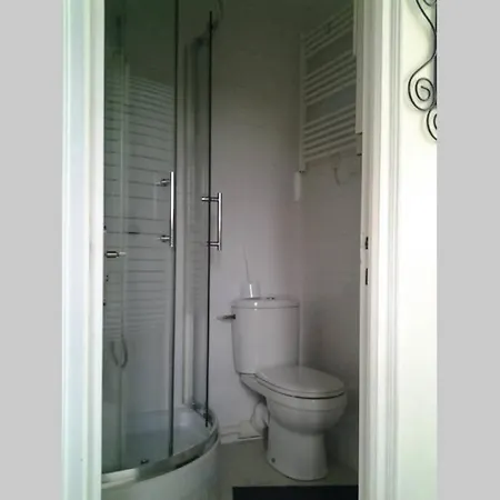 Petite Maisonnette Atypique Et Son Jardinet Holiday home Corps-Nuds